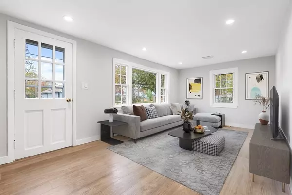 Rockland, MA 02370,18 Colby St