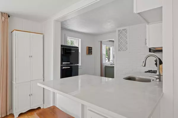 Yarmouth, MA 02673,20 Robin Rd