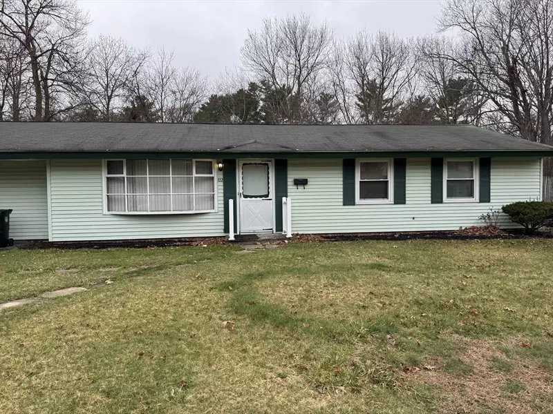 122 Sinclair Rd, Brockton, MA 02302