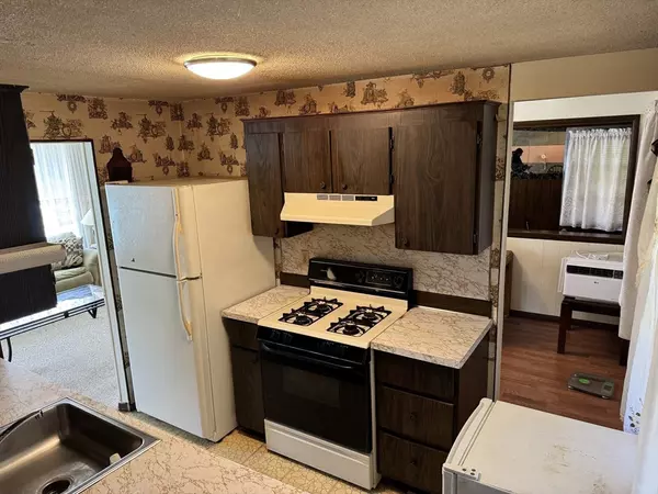 Brockton, MA 02302,122 Sinclair Rd