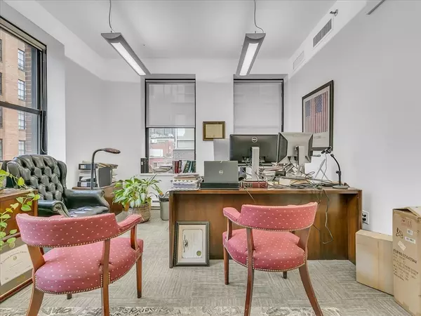 Boston, MA 02110,88 Broad St #203