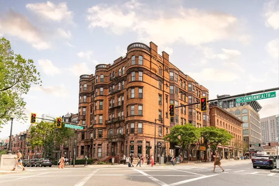 362 Commonwealth Ave #2E, 2F, Boston, MA 02115