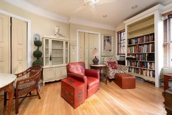 Boston, MA 02115,362 Commonwealth Ave #2E, 2F