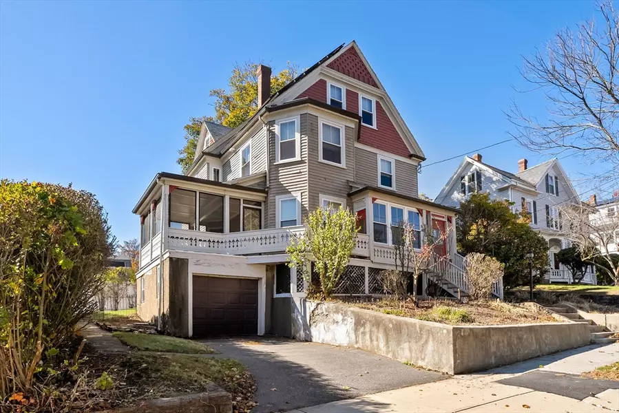 137 Prospect Ave, Quincy, MA 02170