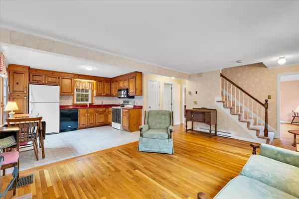 Sandwich, MA 02537,46 Chase Rd