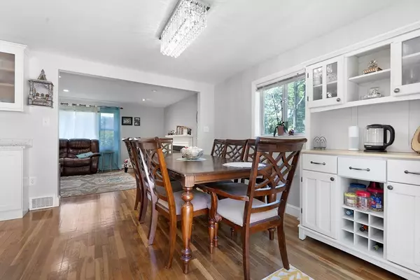 Andover, MA 01810,440 S Main St #440