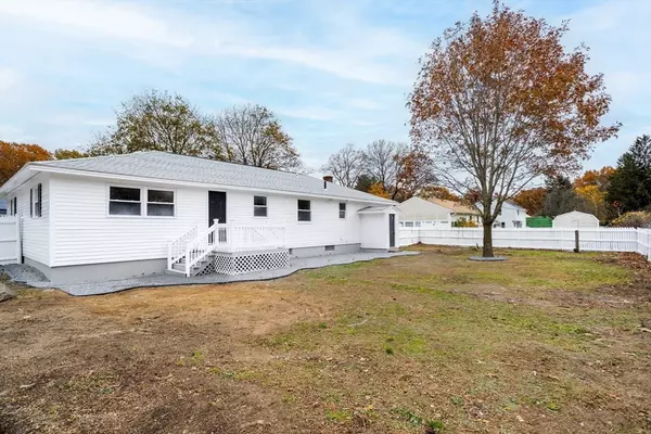 Leominster, MA 01453,44 Old Brook Rd