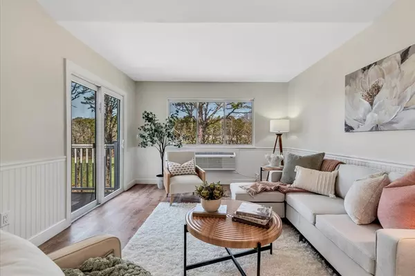 102 Fletcher Ln #K, Brewster, MA 02631