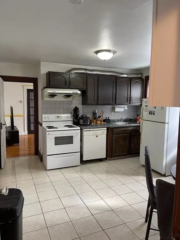 Boston, MA 02115,2 Mission #1