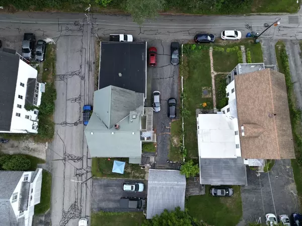 Webster, MA 01570,17 Mount Pleasant St