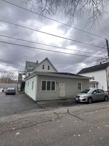 Webster, MA 01570,17 Mount Pleasant St