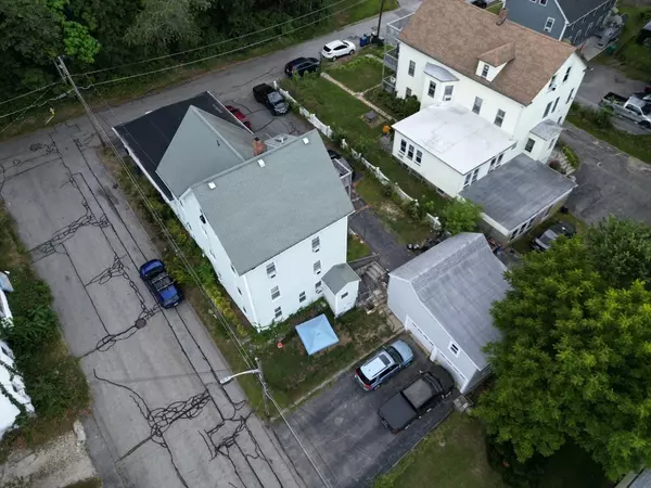 Webster, MA 01570,17 Mount Pleasant St