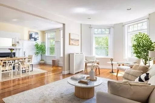 1898 Beacon St #4, Brookline, MA 02445