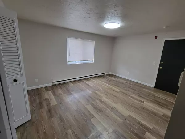 Worcester, MA 01604,285 Fairmont Ave #6