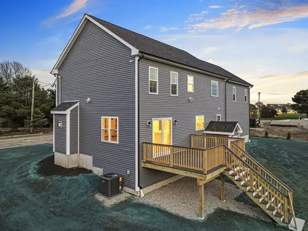 Dartmouth, MA 02747,320 Old Westport