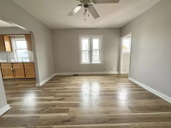 Quincy, MA 02169,13 Brooks Ave #2