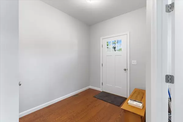 Pelham, NH 03076,7 Venus Way #22