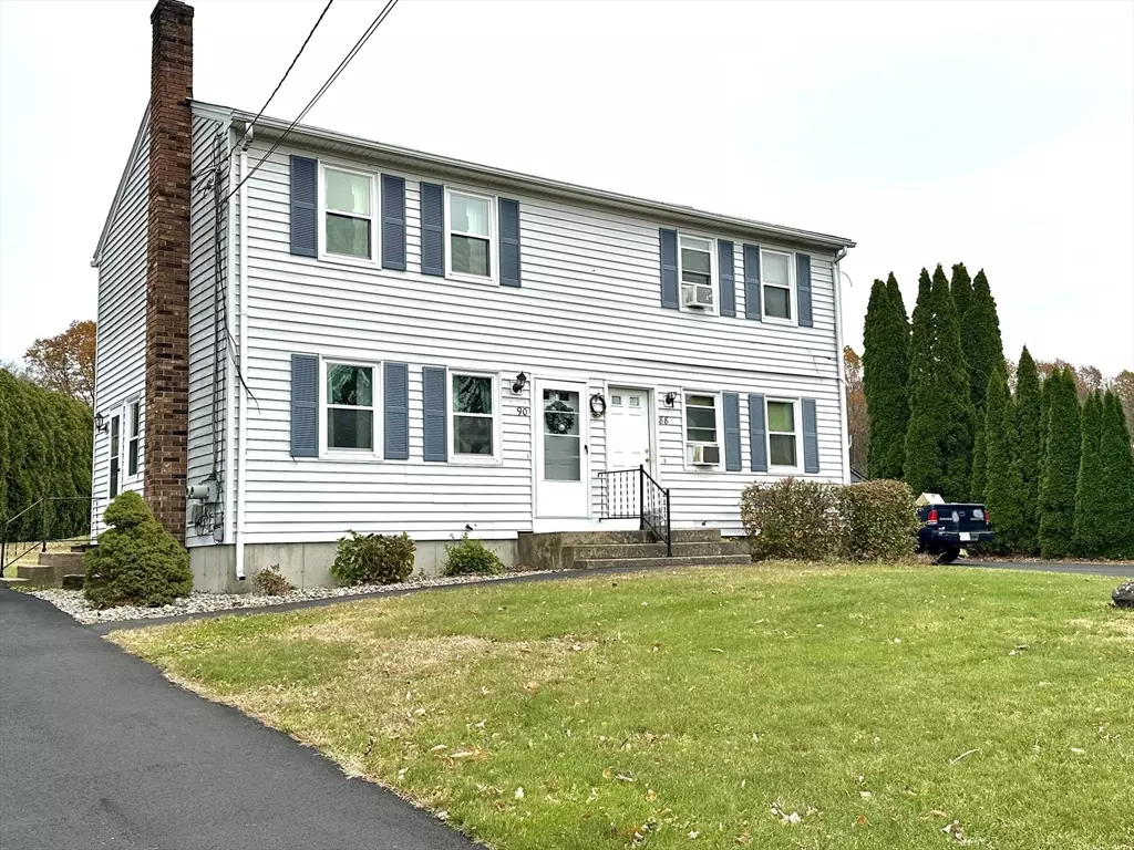 Ludlow, MA 01056,88-90 Miller St
