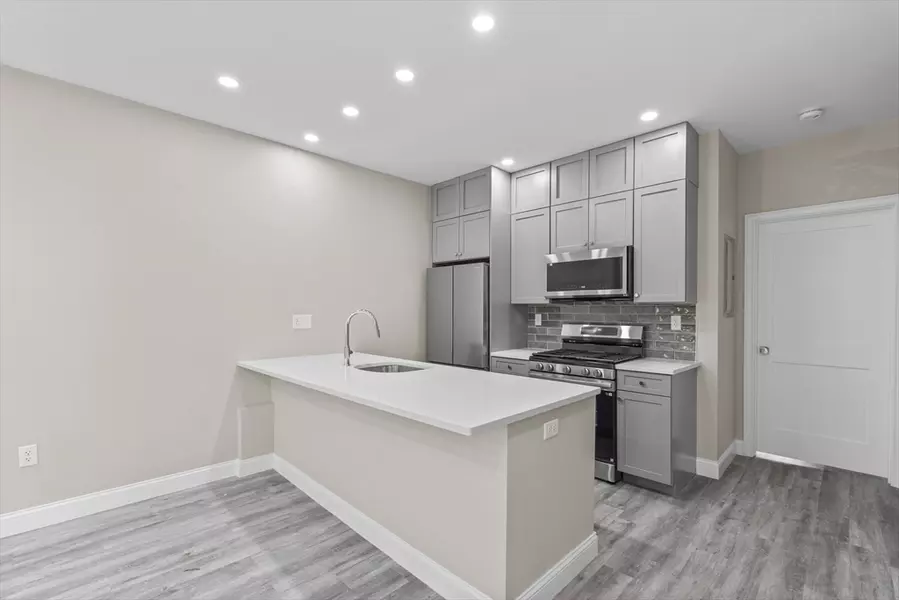 769 East Sixth #1, Boston, MA 02127