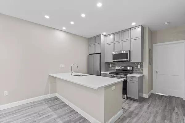 769 East Sixth #1, Boston, MA 02127