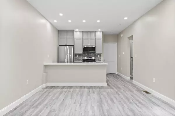 Boston, MA 02127,769 East Sixth #1