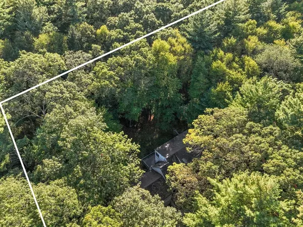 Weston, MA 02493,41 Orchard Avenue