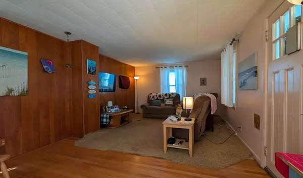 Ludlow, MA 01056,59 Prospect St