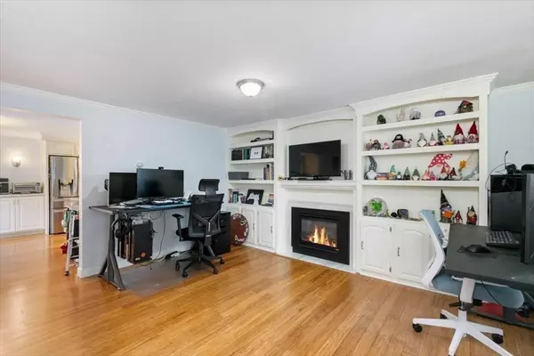 Londonderry, NH 03053,193 Fieldstone Drive #193