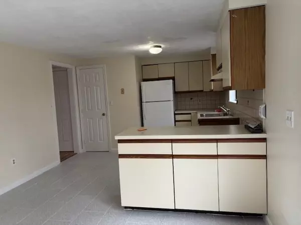 Winchester, MA 01890,317 Cross Street #317