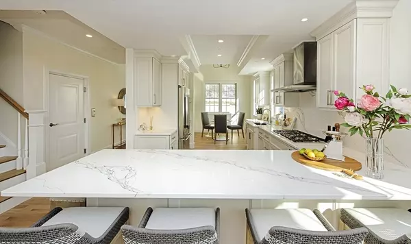 Andover, MA 01810,23 Clubview Dr #23