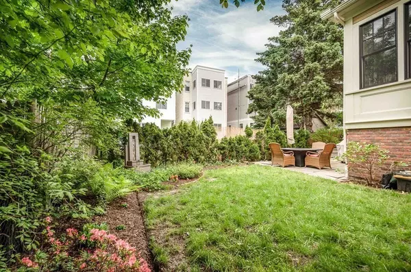 Cambridge, MA 02141,15 York Place #5