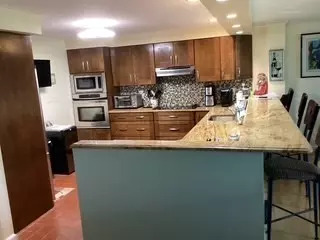 Lynn, MA 01902,154 Lynnway #309