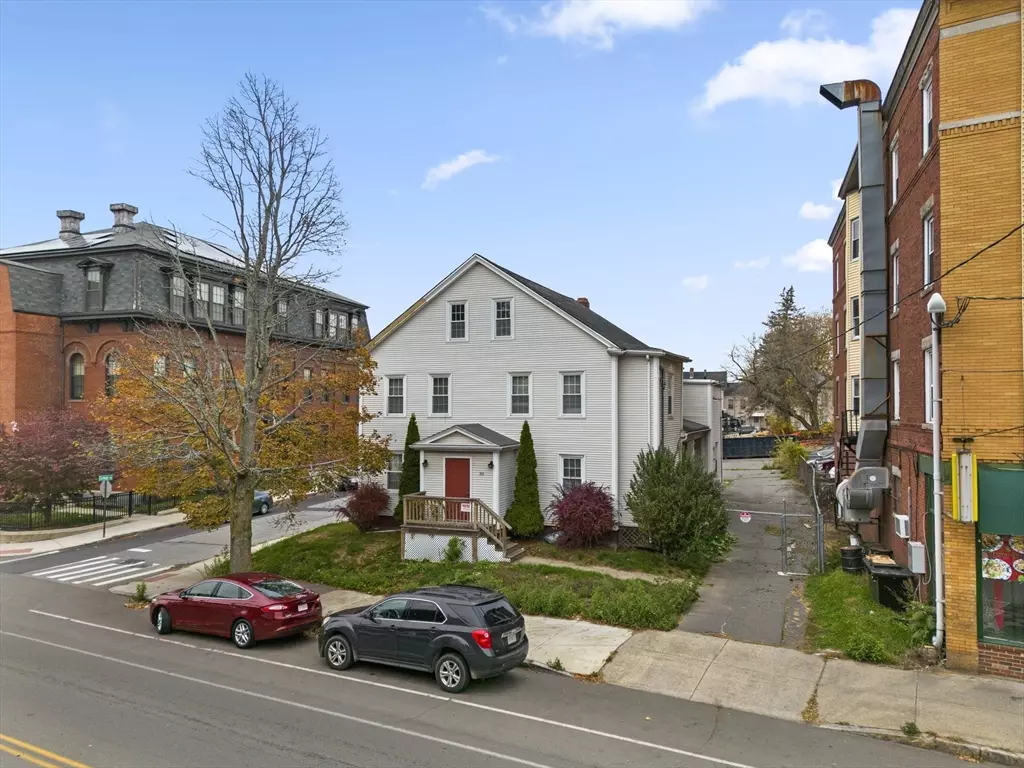 Haverhill, MA 01830,161-163 Winter St