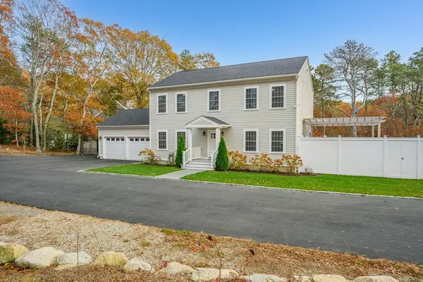 Barnstable, MA 02630,41 Dromoland Ln