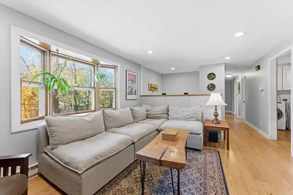 Chicopee, MA 01020,162 Pendleton Ave