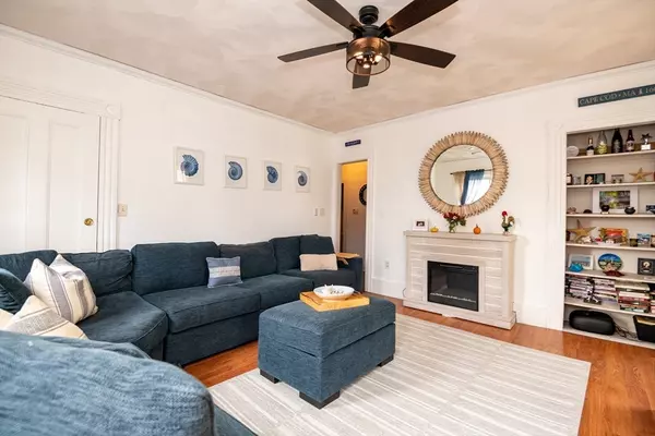 Salem, MA 01970,156 Bridge St #B