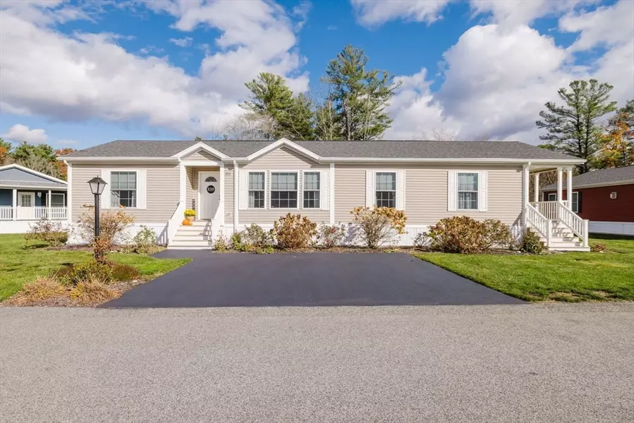 210 Linsay Drive, Raynham, MA 02767