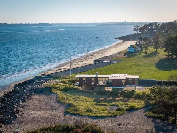 Beverly, MA 01915,68 Paine Ave