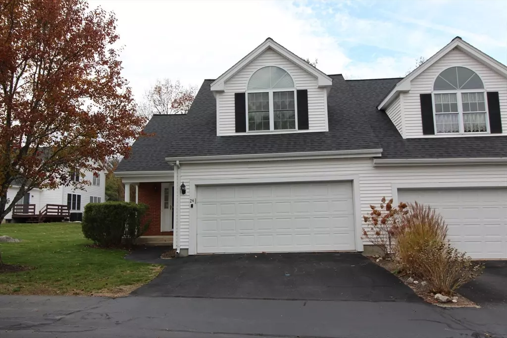 Uxbridge, MA 01569,24 Olde Canal Way #24