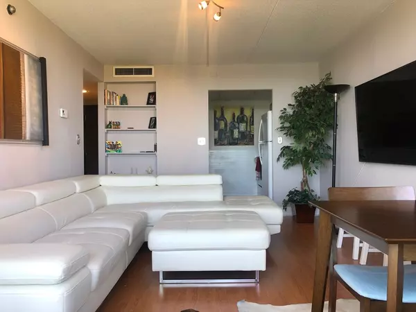 Weymouth, MA 02191,73 Broad Reach #M55C