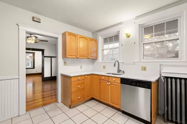 Quincy, MA 02170,133 Willow Street #2