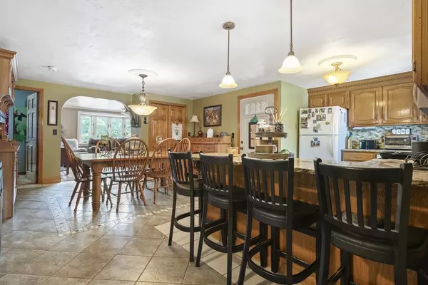 Taunton, MA 02780,20 1/2 Bliss St #2