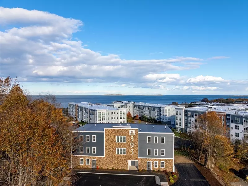 393 Court St #5, Plymouth, MA 02360