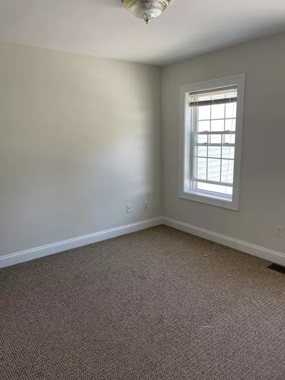 Framingham, MA 01702,26 Main St #Rear