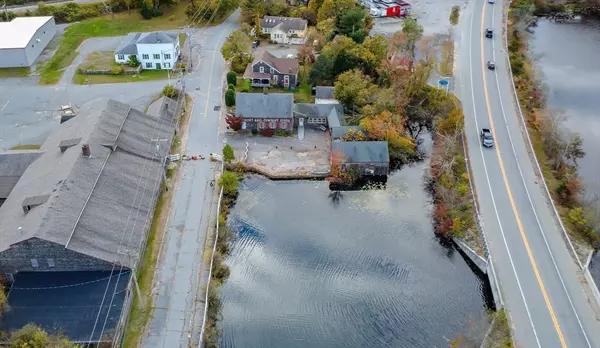 Wareham, MA 02571,2573 Cranberry Hwy