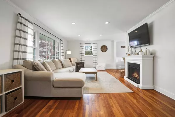 Fairhaven, MA 02719,312 New Boston Rd