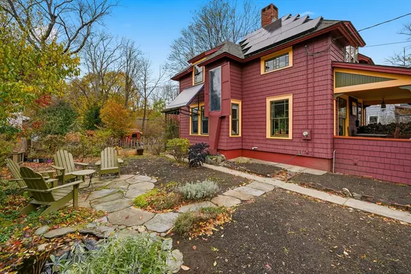 Greenfield, MA 01301,254 Davis Street