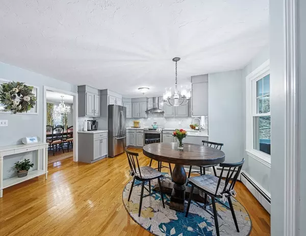 Norfolk, MA 02056,3 Sparrow Rd