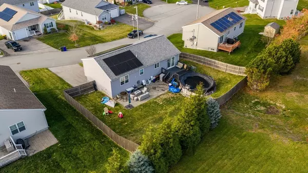 Fall River, MA 02724,66 Bailey St