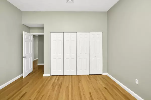 Medford, MA 02155,3 Forest #301